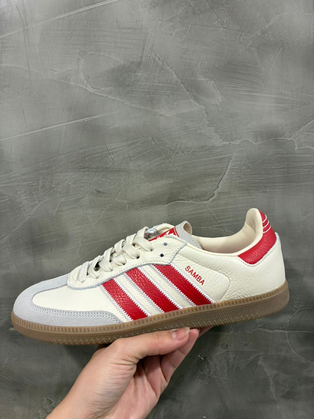 adidas Samba OG Off White Better Scarlet Gum — 35 / 36 / 37 / 38 / 39, Novo