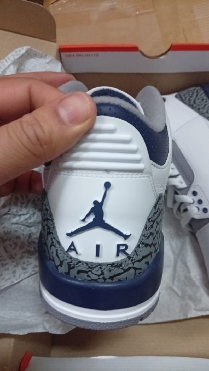 Foto 3 de Air Jordan 3 Midnight Navy — 39 / 40, Novo