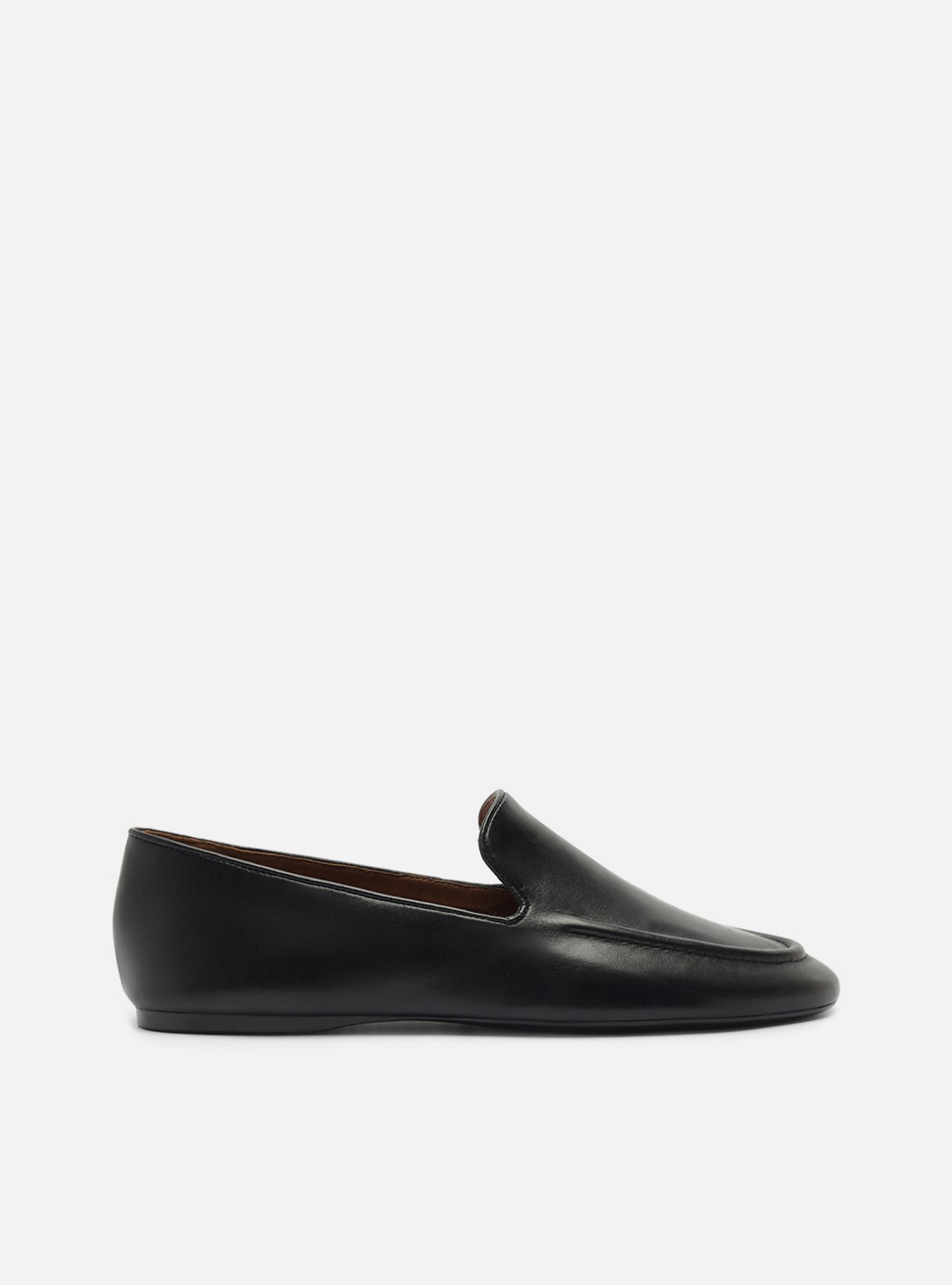 Mocassim Preto Couro Bico Redondo