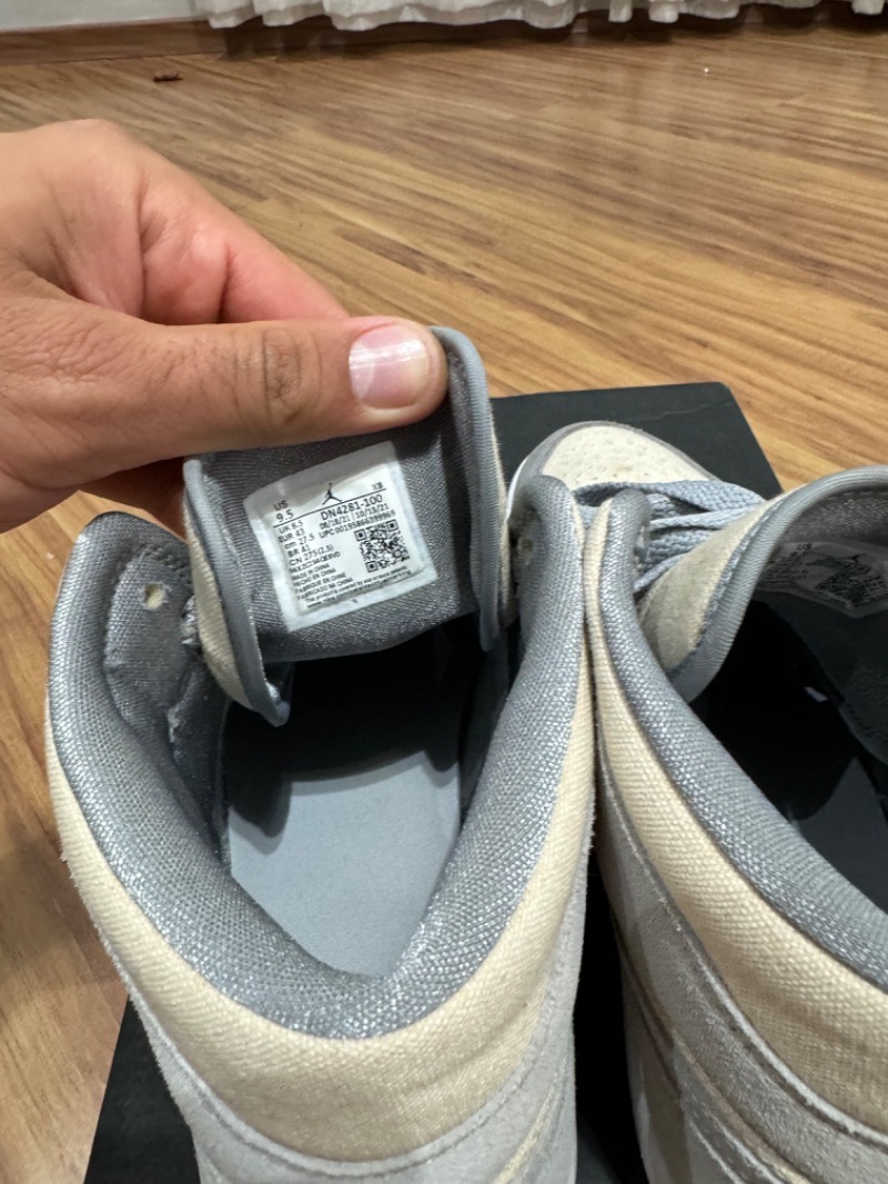 Foto 2 de Air Jordan 1 Mid Coconut Milk Particle Grey — 41, Usado