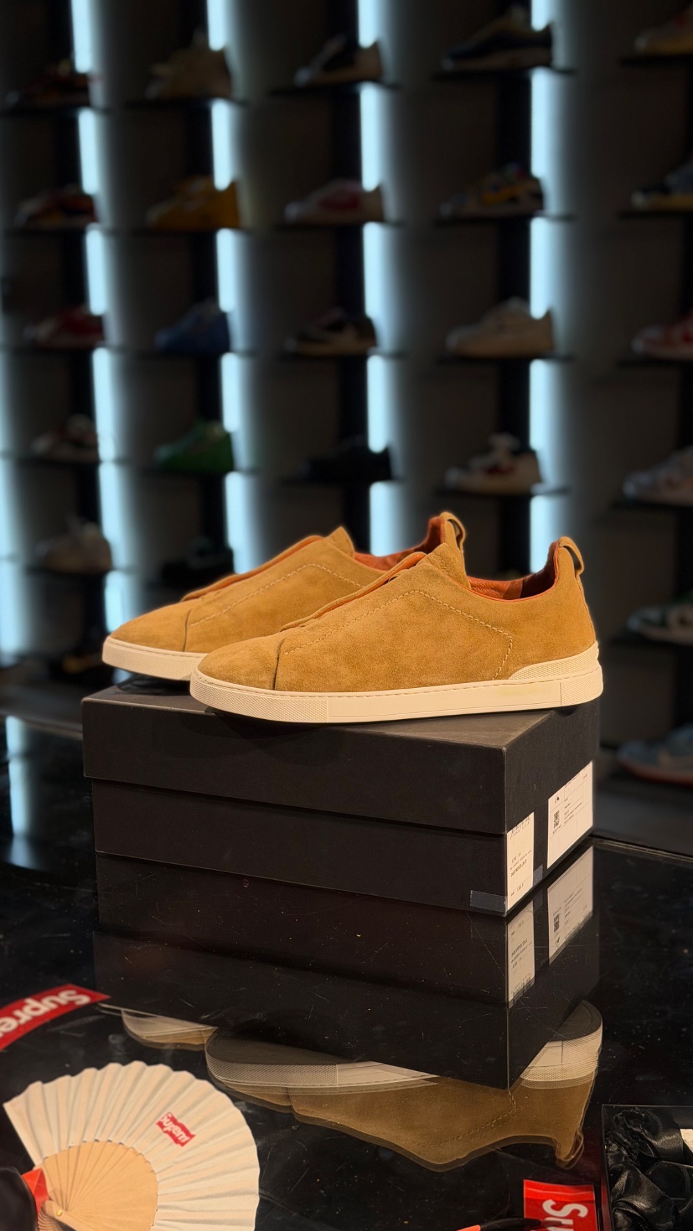 Zegna Triple Stitch Vintage Suede Tan — 43, Usado