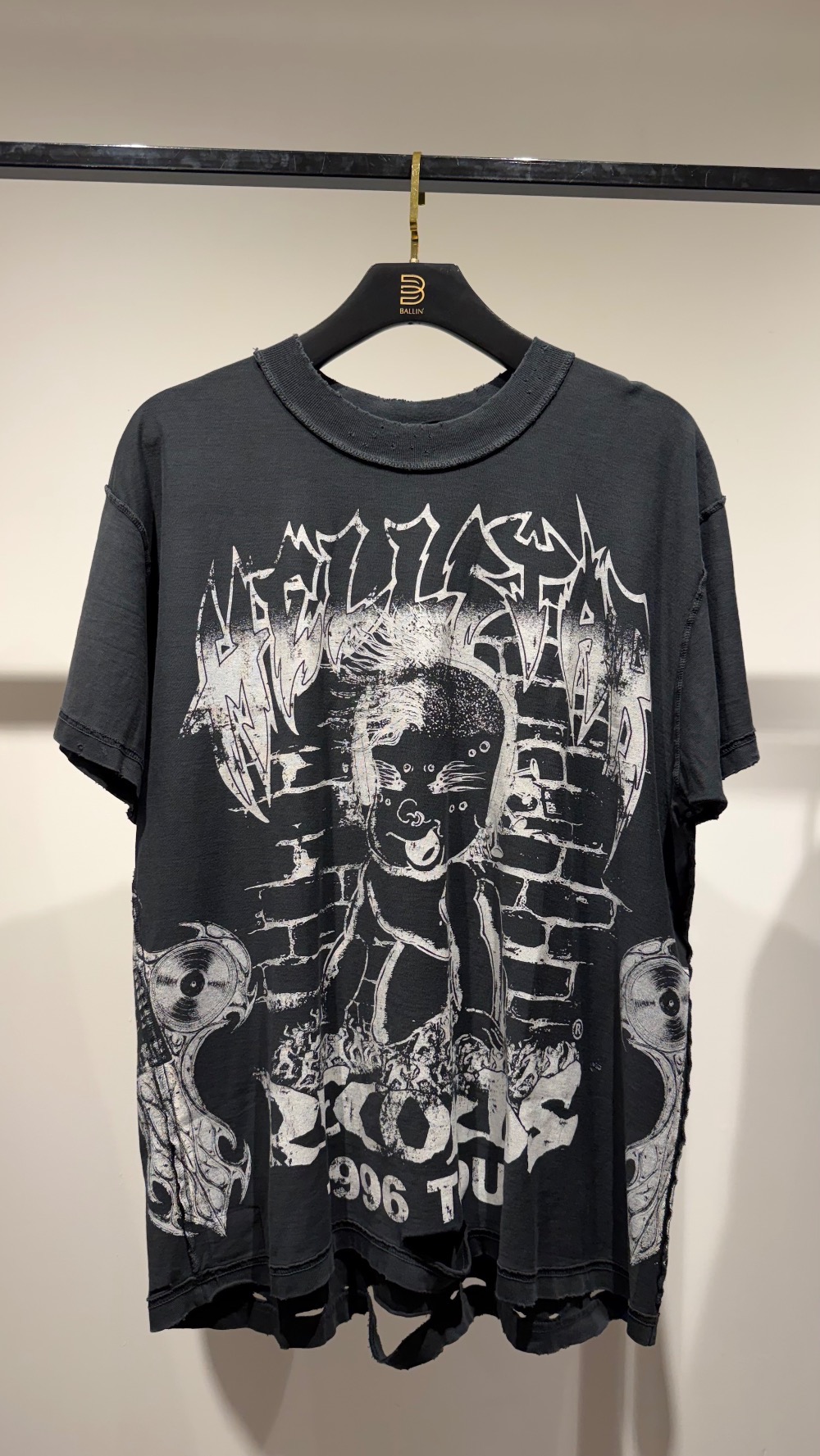 Camiseta Hellstar Record Baby Black — M / XG, Novo