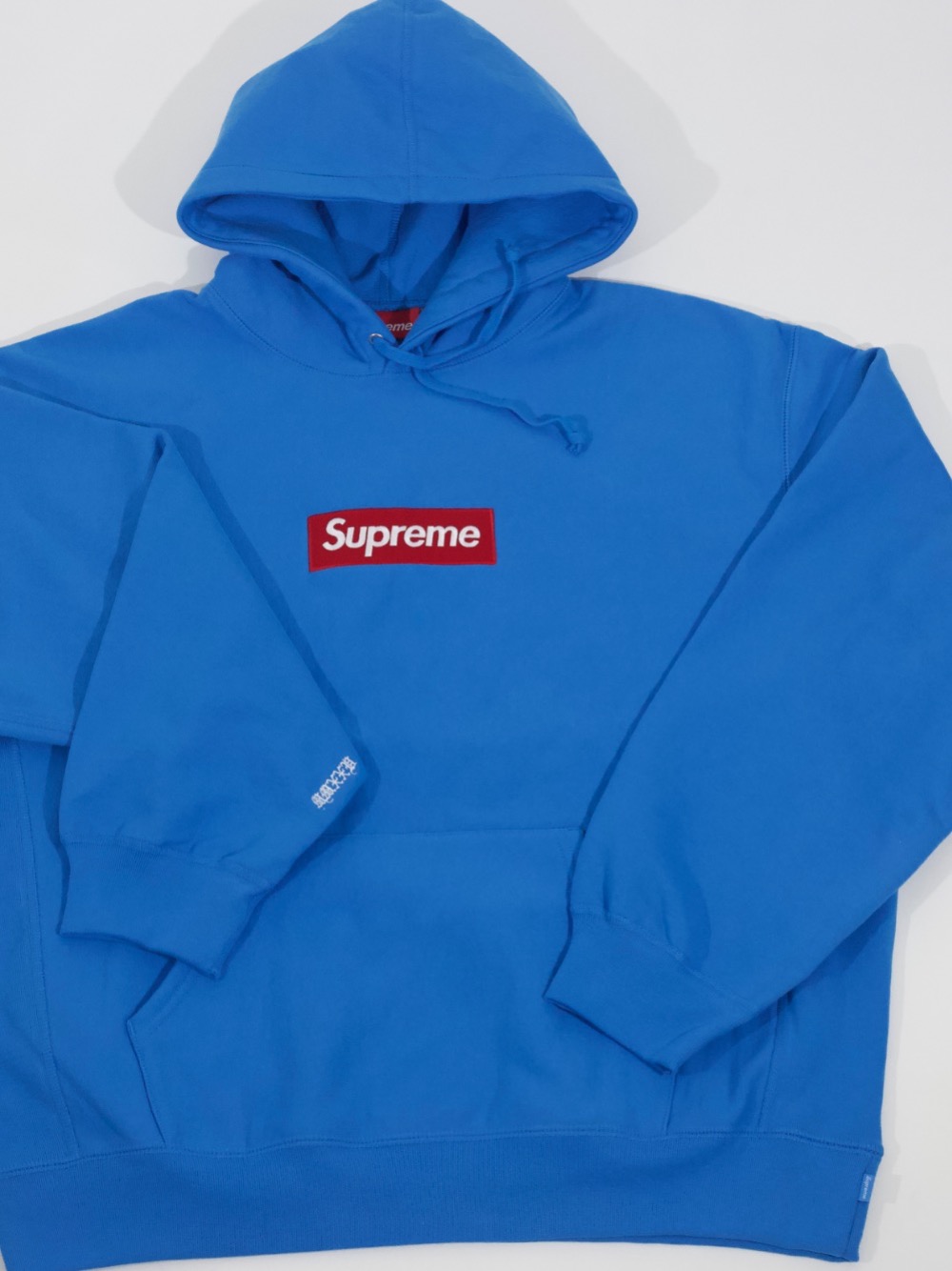 Moletom Supreme Box Logo Light Blue FW25-W15 — XG, Novo