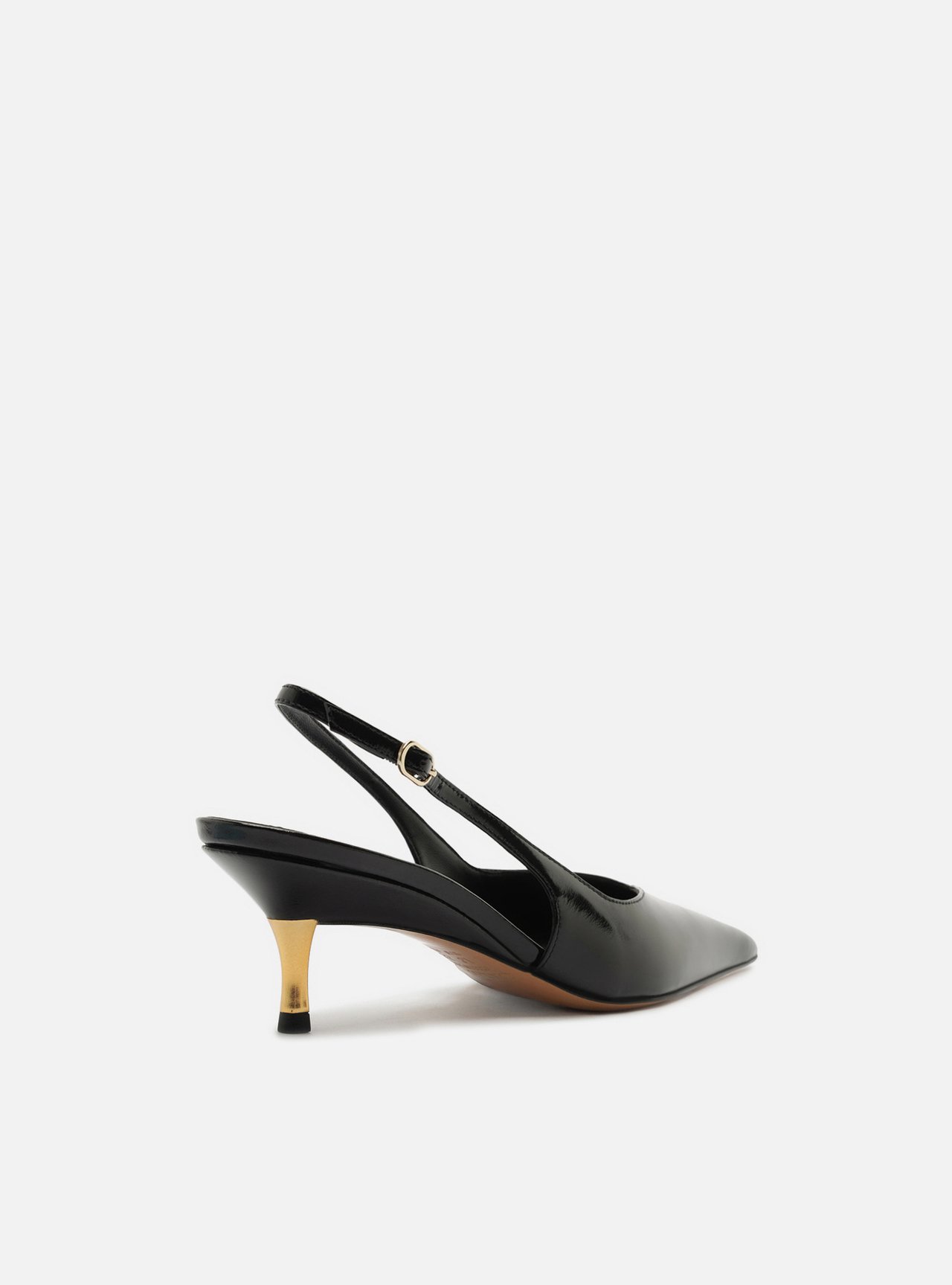 Foto 3 de Scarpin Preto Couro Slingback Salto Médio Dourado
