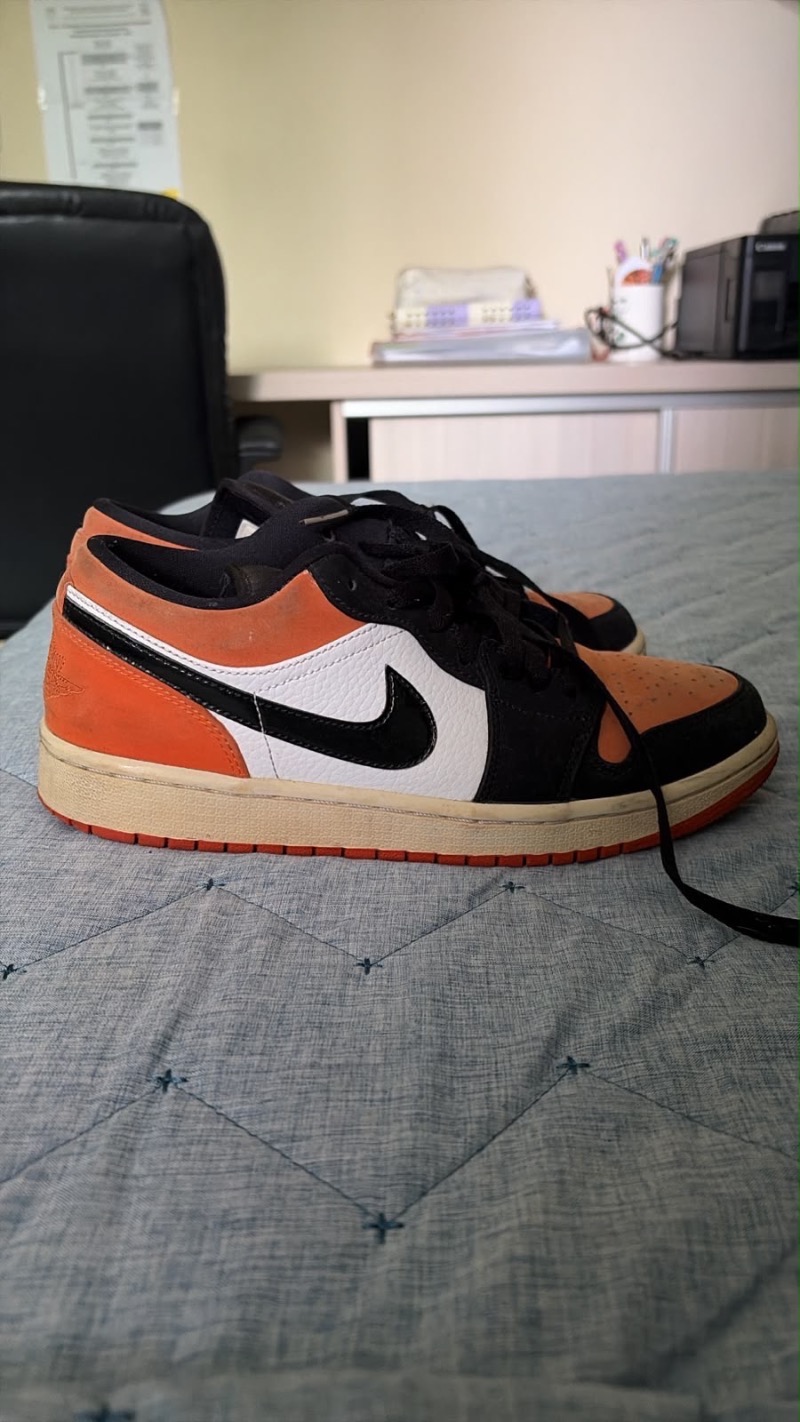 Foto 3 de Air Jordan 1 Low Shattered Backboard — 40, Usado