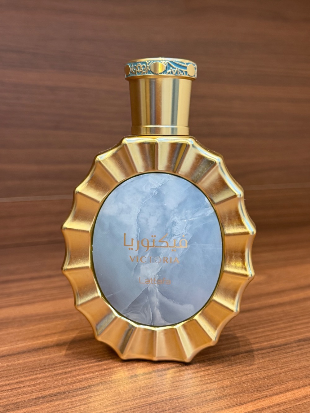 Perfume Lattafa Victoria Eau De Parfum 100ml — único, Novo