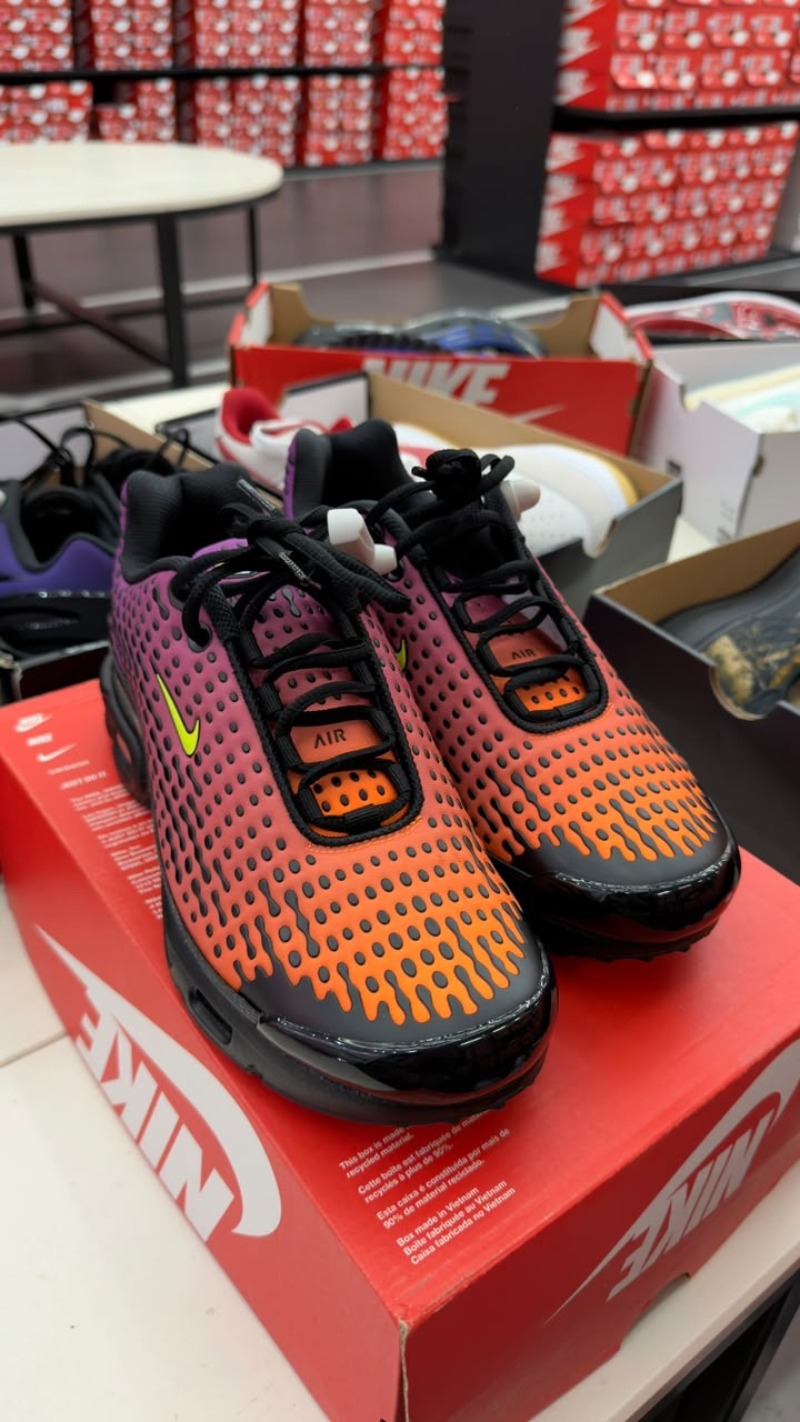 Foto 2 de Nike Air Max Plus VII Dusk — 41, Novo