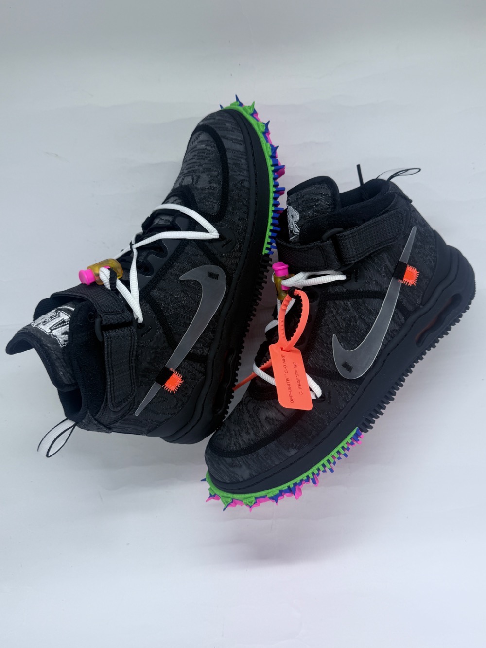 Off-White x Nike Air Force 1 Mid Black — 43, Novo