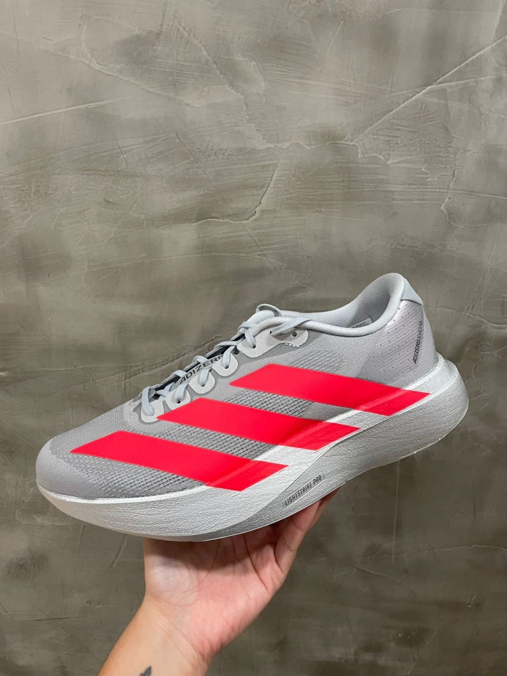 adidas Adizero Evo SL Silver Metallic Lucid Red — 37 / 38 / 39 / 40 / 41 / 42 / 43 / 44 / 45, Novo