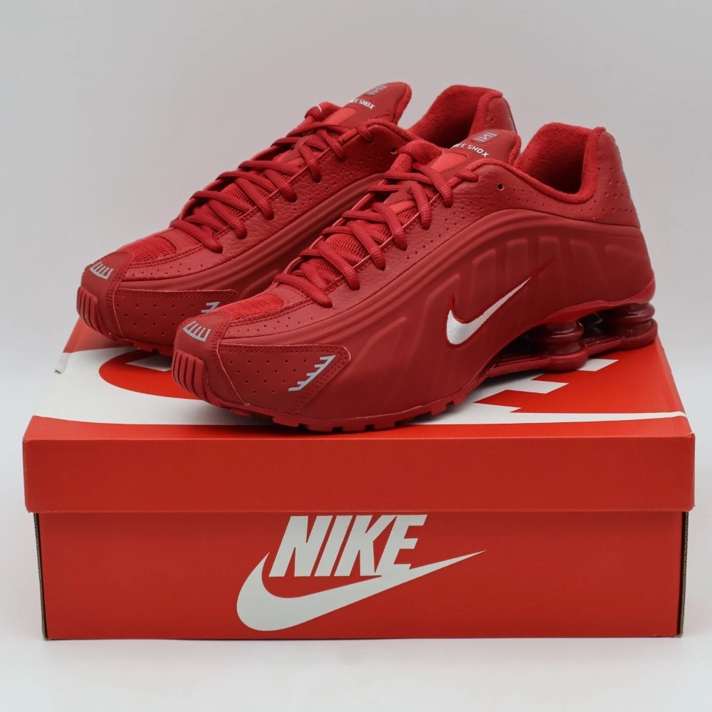 Nike Shox R4 Gym Red Metallic Silver — 37.5, Novo