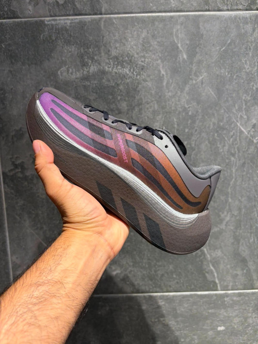 adidas Hyperboost EPHR LT Core Black Lucid Tangerine Night Brown — 38 / 39 / 40 / 41 / 42 / 43, Novo