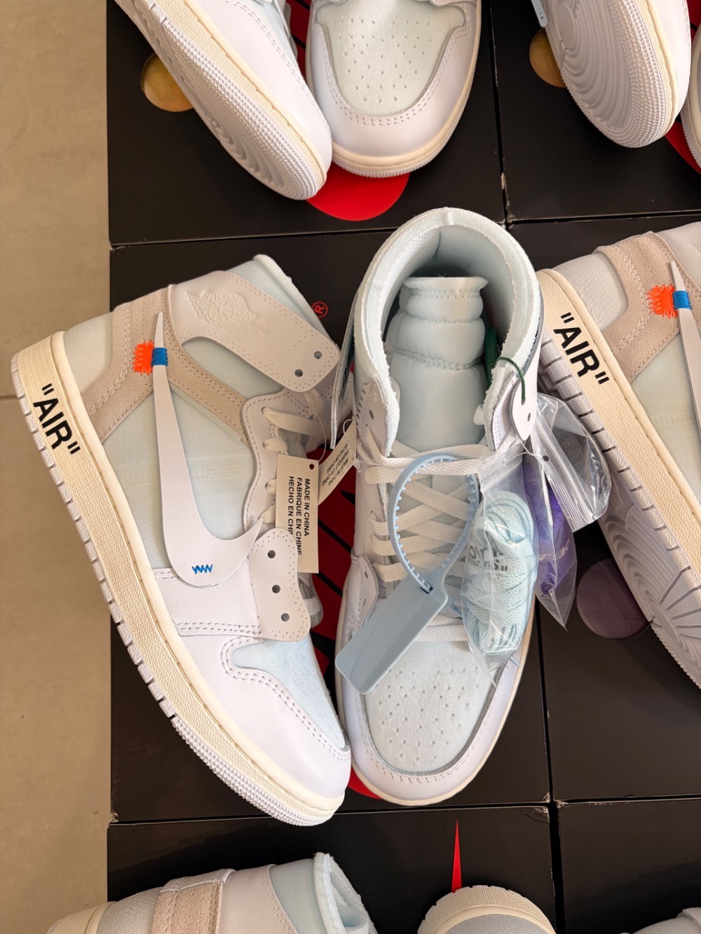 Virgil Abloh Archive x Air Jordan 1 High Retro Alaska (2026) — 41, Novo
