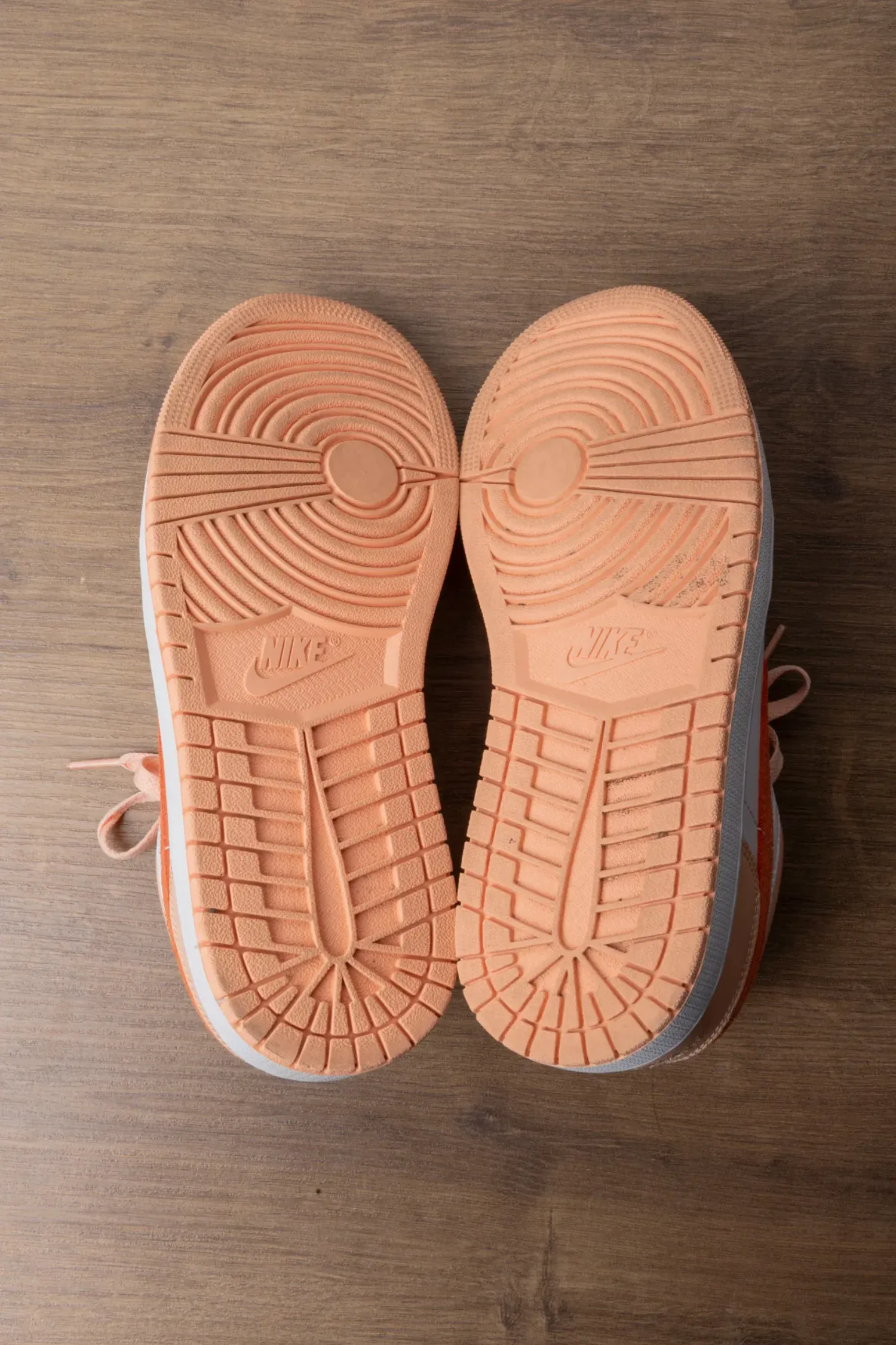 Foto 5 de Air Jordan 1 Low Sunset Haze — 38, Usado