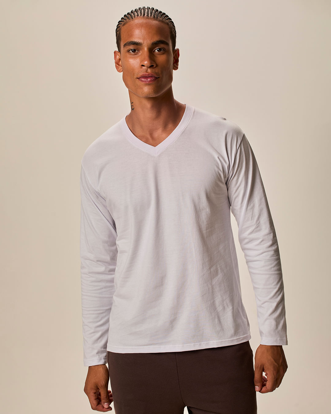 Camiseta Básica Masculina Decote V Manga Longa Em Algodão — Branco - XGG
