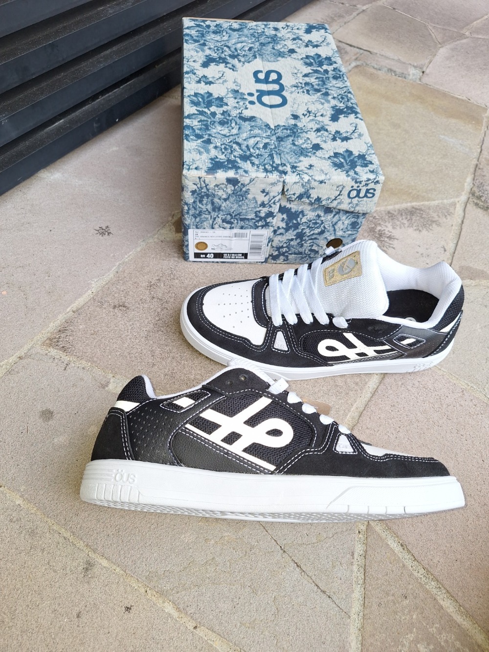 Öus 2K Black White — 40, Novo