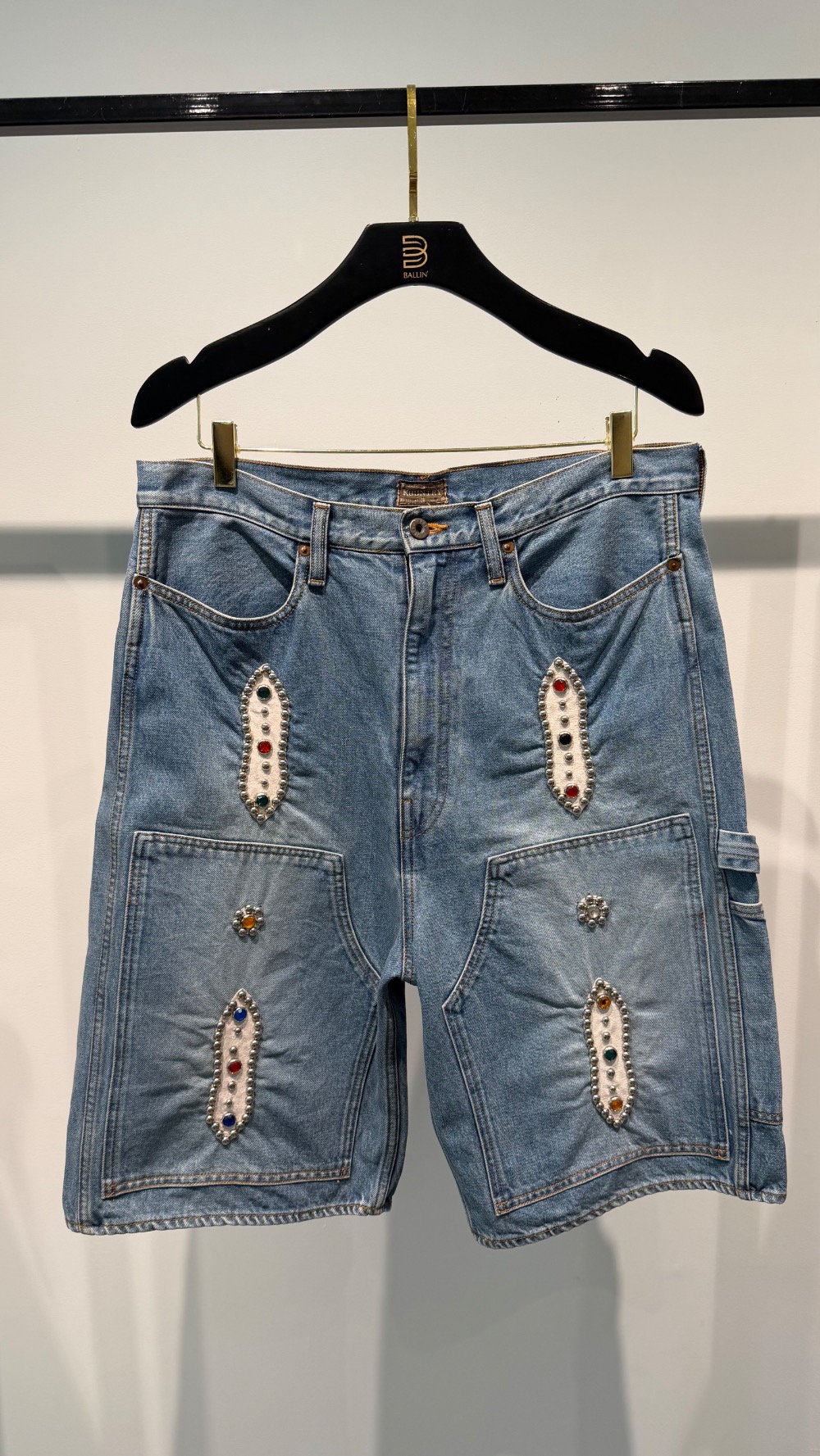 Bermuda Kapital 14oz Denim Studs Remake Shorts Light Indigo — 44, Novo