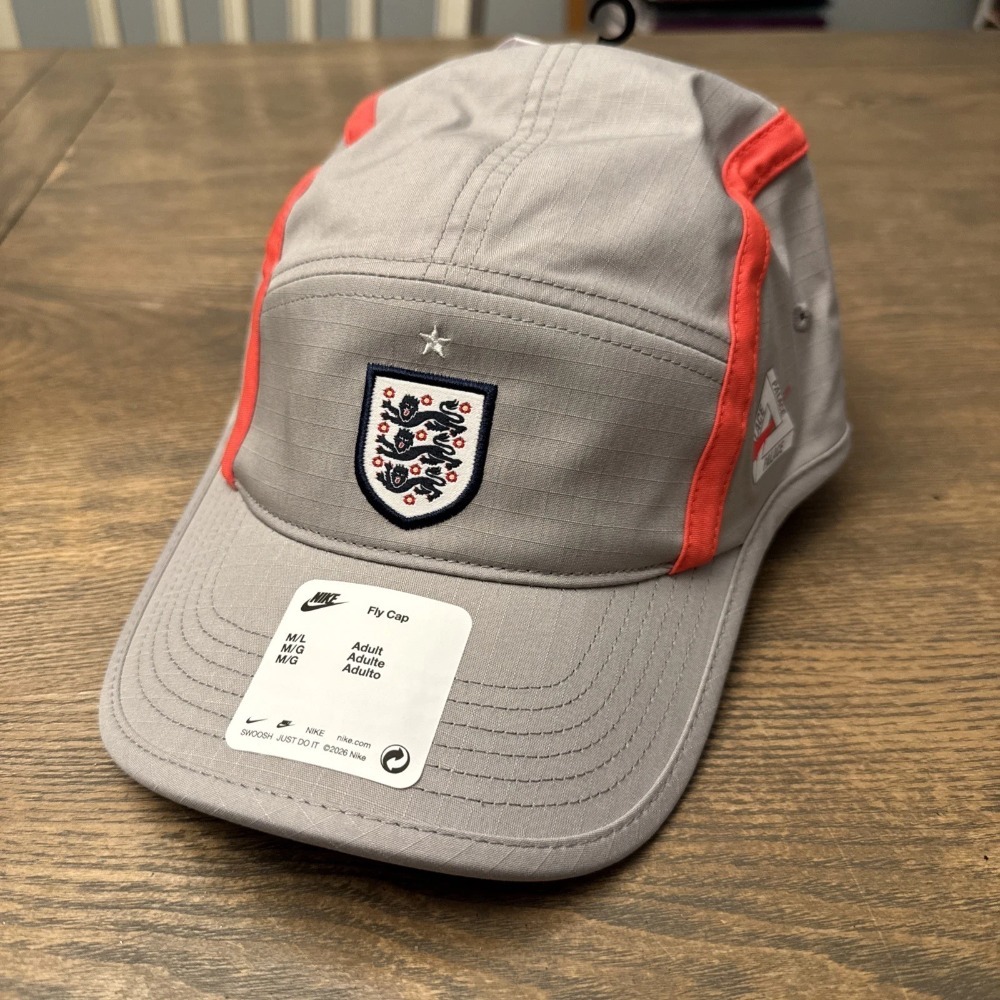 England x Palace x Nike Boné Unstructured Pewter Grey — M, Novo