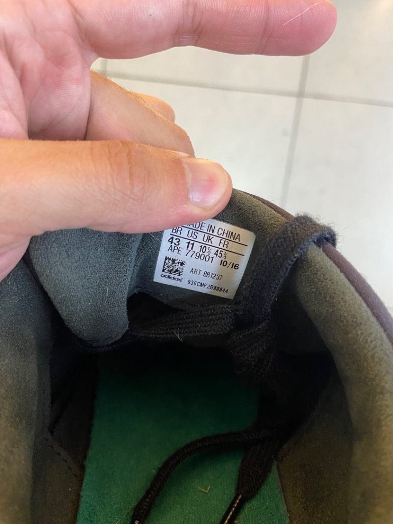Foto 3 de adidas EQT Support Ultra Core Black Turbo — 43, Usado