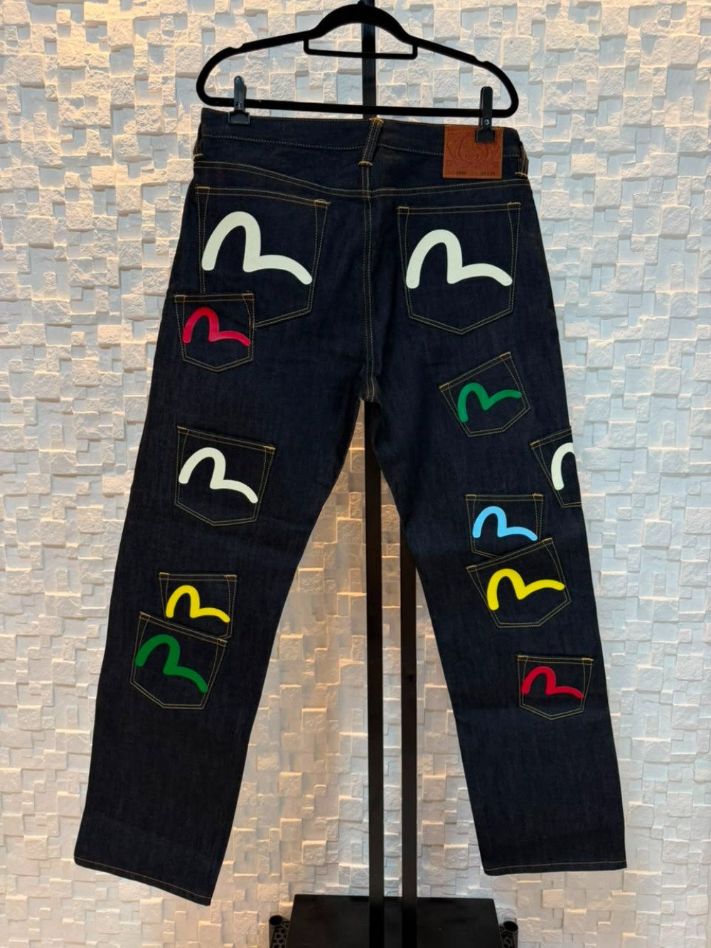 Calça Evisu Multi-Pocket Seagull Regular Fit Jeans Indigo — 44, Novo