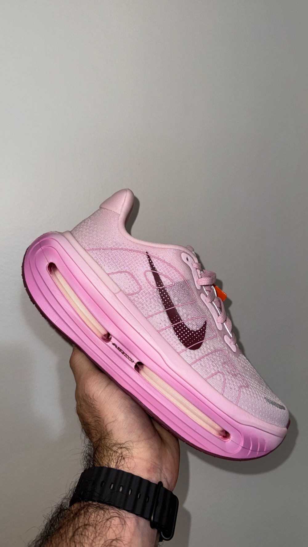 Nike Vomero Premium Pink Foam Light Magenta Feminino — 34 / 34.5 / 35 / 35.5 / 36 / 36.5 / 37 / 37.5 / 38 / 39 / 39.5 / 40, Novo