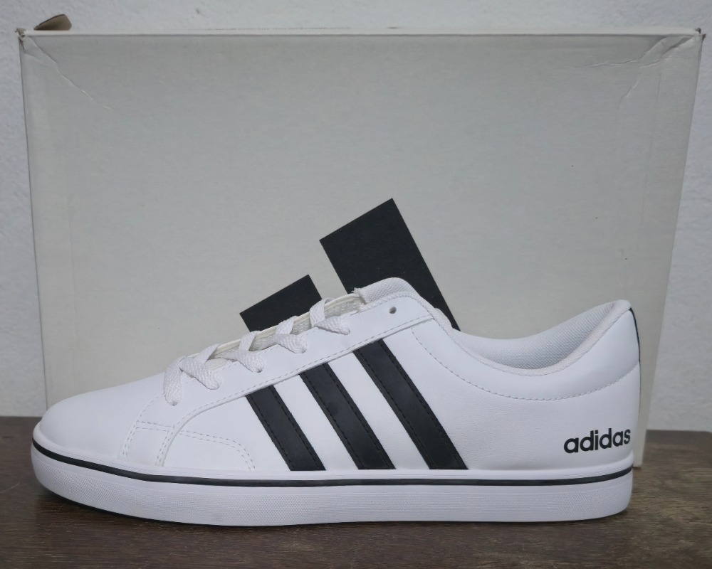 adidas VS Space 2.0 Cloud White Core Black — 40 / 43, Novo
