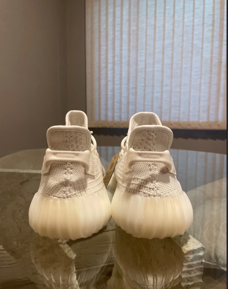 Foto 4 de Yeezy Boost 350 V2 Bone — 43, Novo