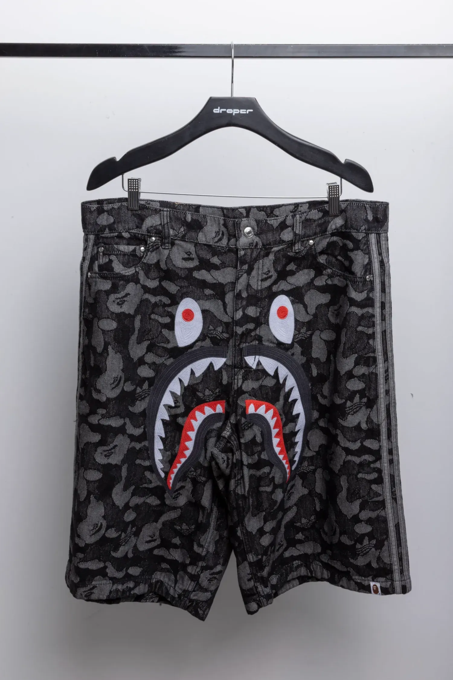 BAPE x adidas Jorts Shark Denim Black — G, Novo