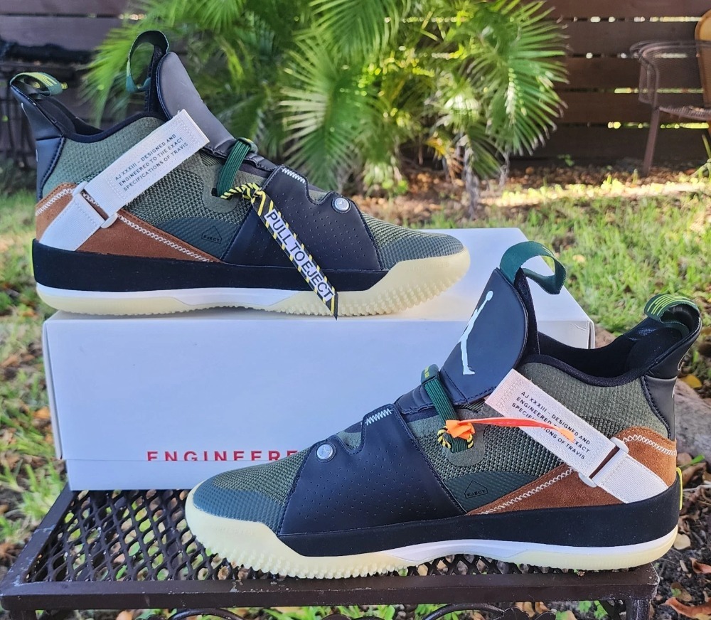 Travis Scott x Air Jordan 33 NRG Army Olive — 43, Novo