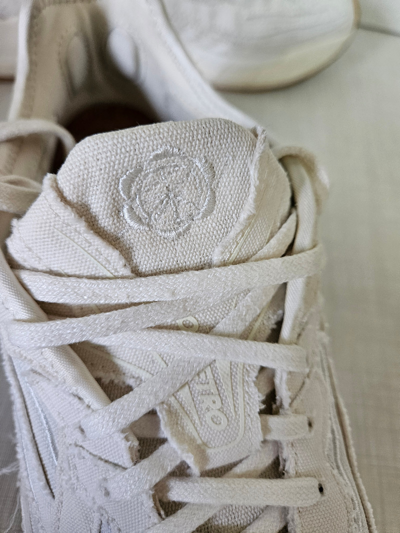 Foto 2 de Sean Wotherspoon x adidas Orketro Off White — 41, Usado