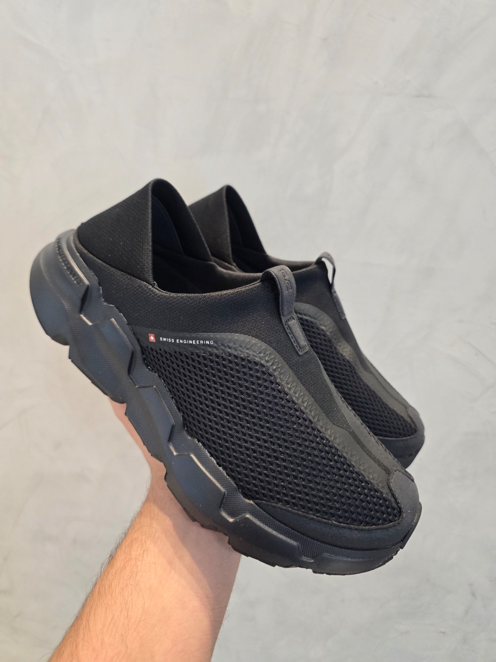 On Running Cloudsoma Moc Black — 39 / 40 / 41 / 42 / 43, Novo