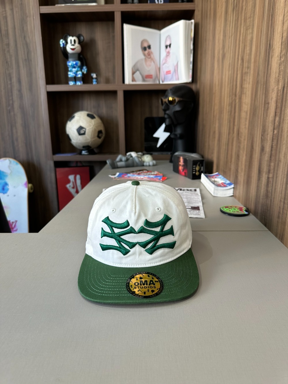 Boné oMA Studios NY NY Hat Green Cream — Único, Novo