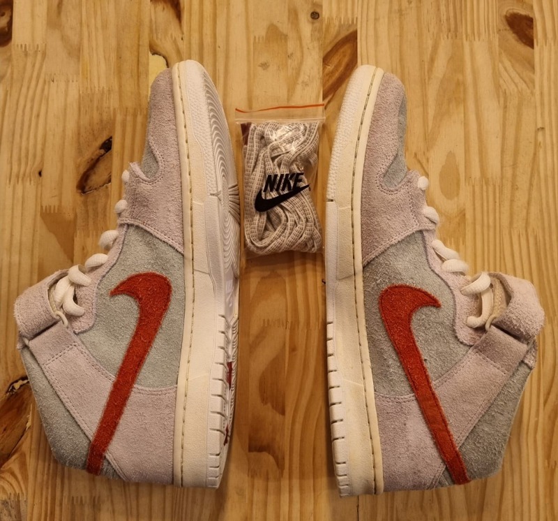 Foto 2 de Nike SB Dunk Mid White Widow — 44, Usado