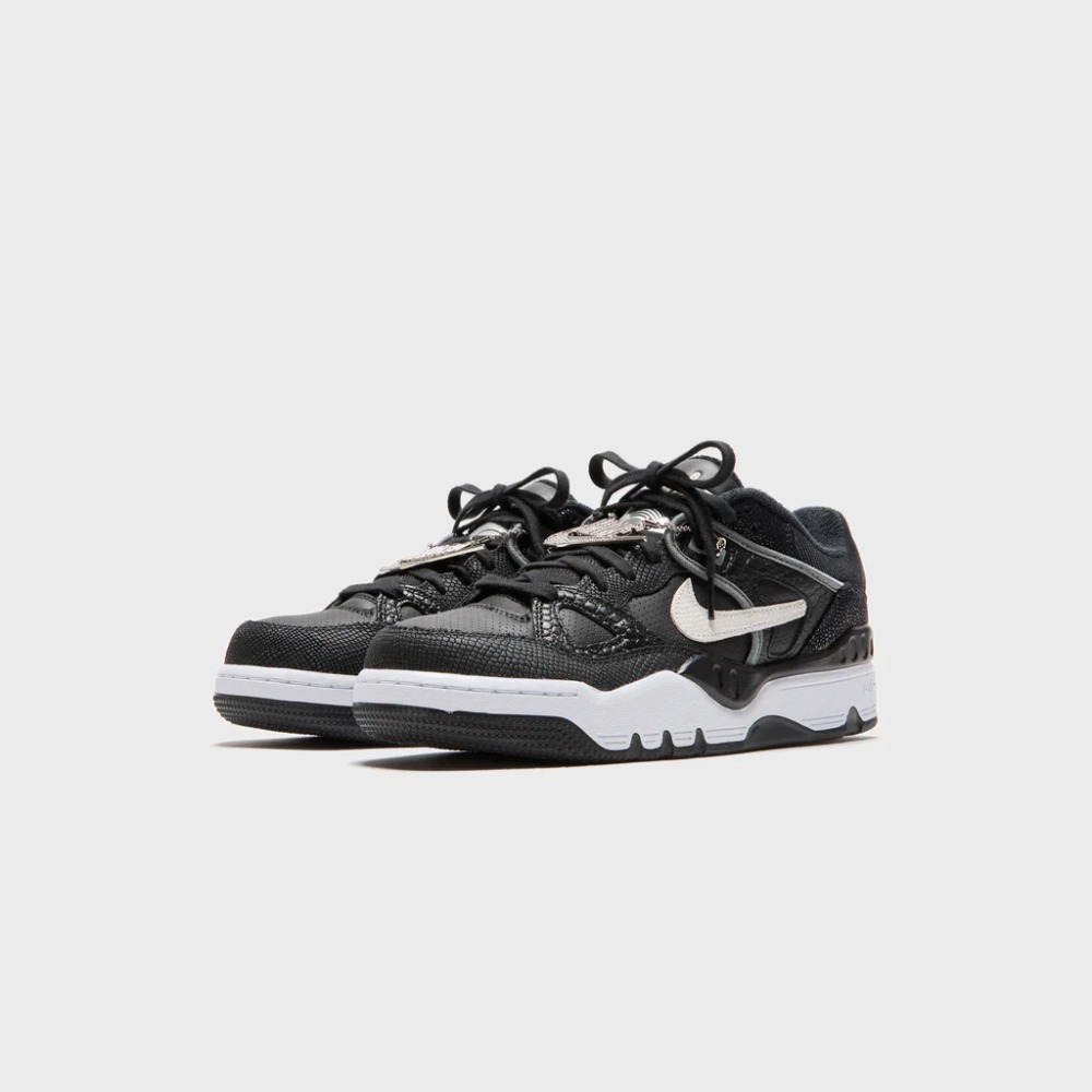 Nigo x Nike Air Force 3 Low SP Black White — 46, Novo