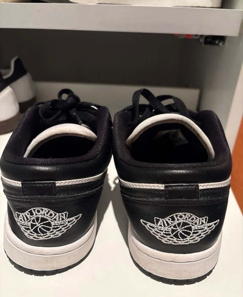 Foto 3 de Air Jordan 1 Low Panda (2023) — 38, Usado