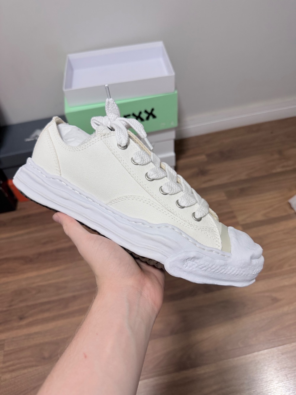 Maison Mihara Yasuhiro Hank OG Sole Canvas Low White — 44, Novo
