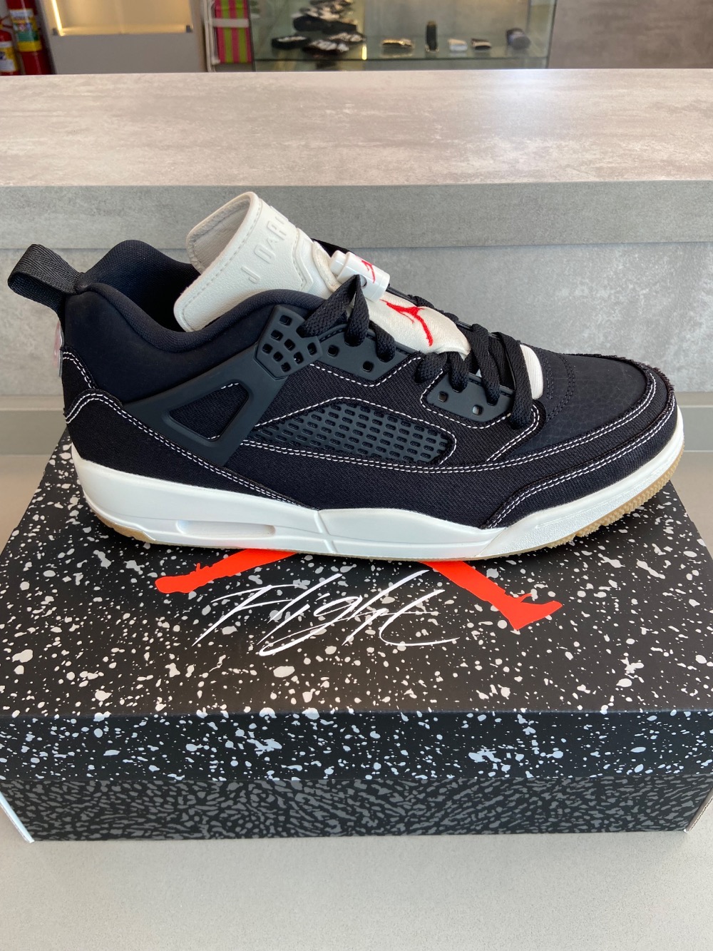 Air Jordan Spizike Low Black Denim — 39 / 40 / 41 / 42 / 44, Novo