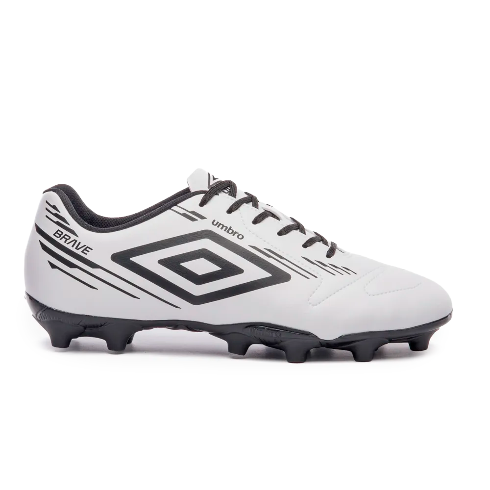 Chuteira Umbro Campo Brave White Black — 39 / 40 / 41 / 42 / 43 / 44, Novo