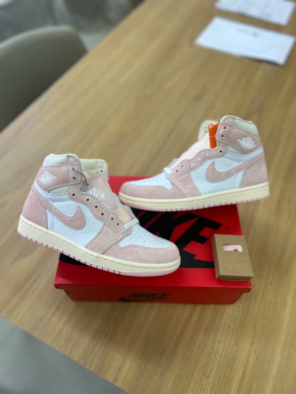 Air Jordan 1 High OG Washed Pink — 39, Novo