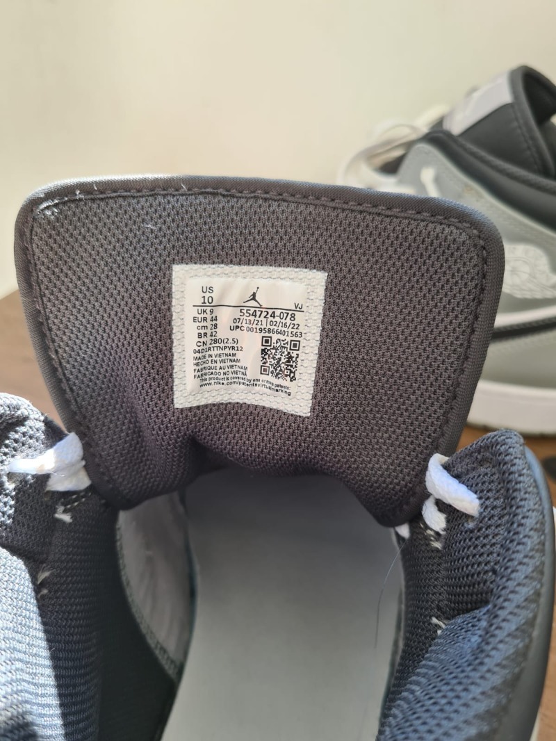 Foto 5 de Air Jordan 1 Mid Light Smoke Grey — 42, Usado