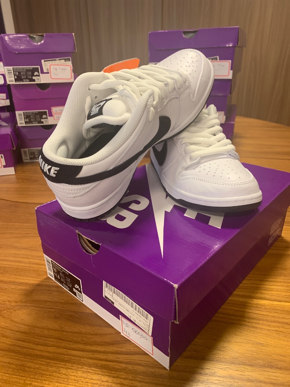 Nike SB Dunk Low Pro White Black — 42, Novo