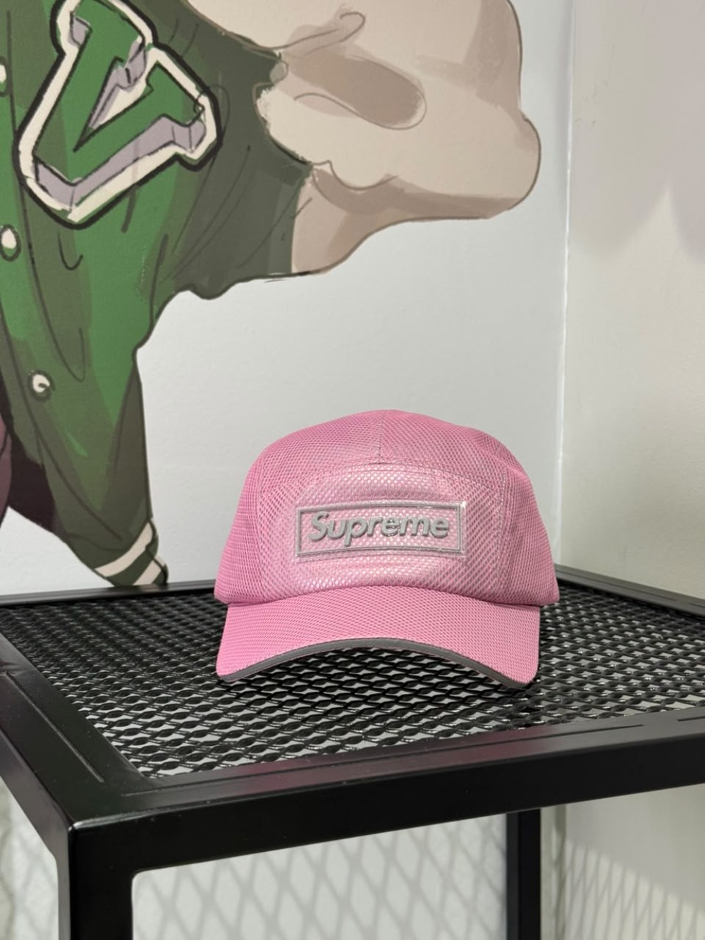 Boné Supreme Metallic Mesh Camp Pink FW26-W1 — Único, Novo
