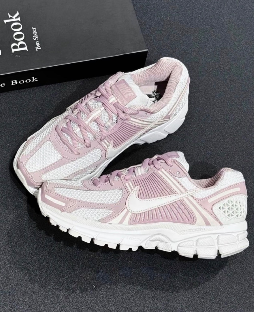 Nike Zoom Vomero 5 Off White Light Violet Ore — 36, Novo