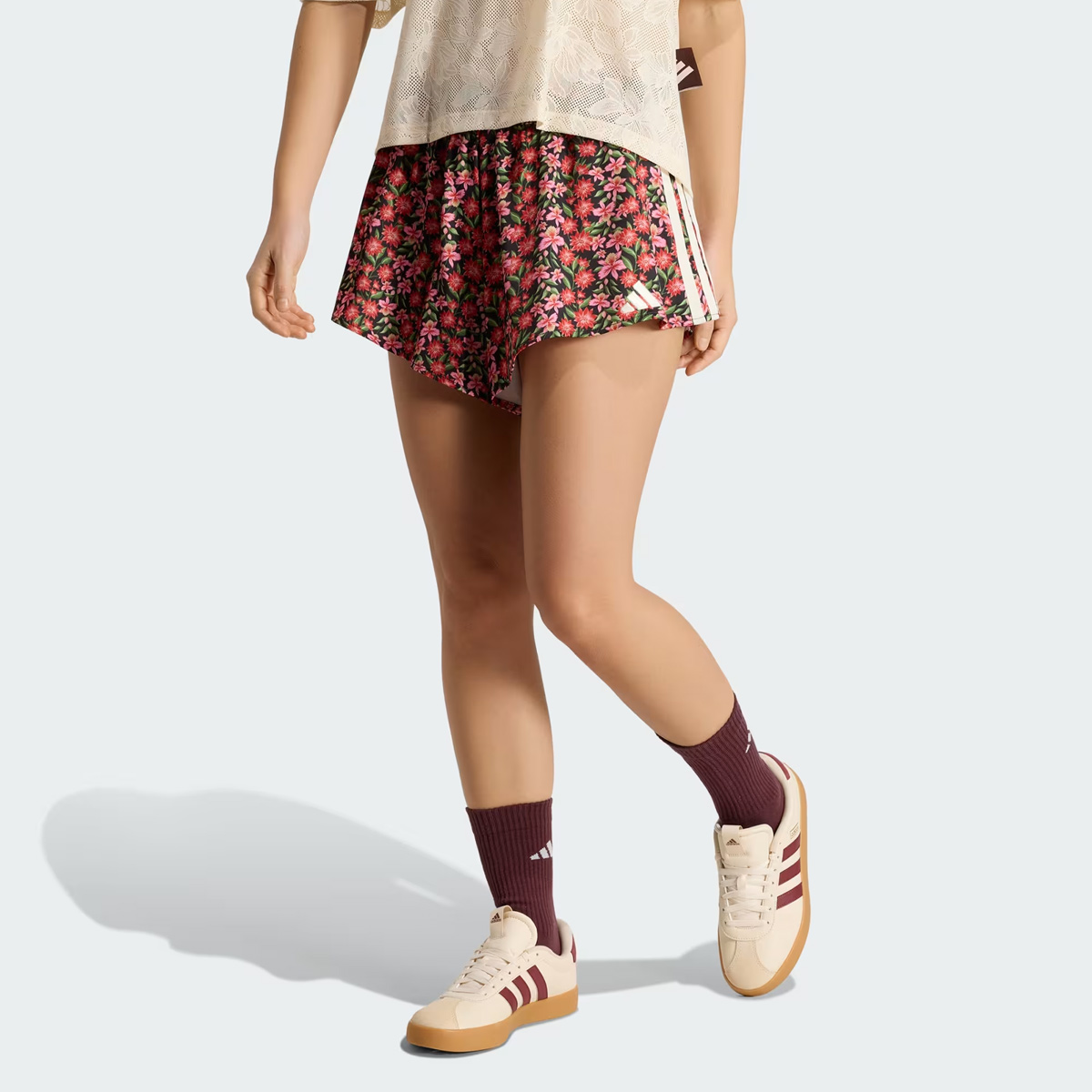 Shorts Adidas Farm Essentials Feminino Preto e Vermelho