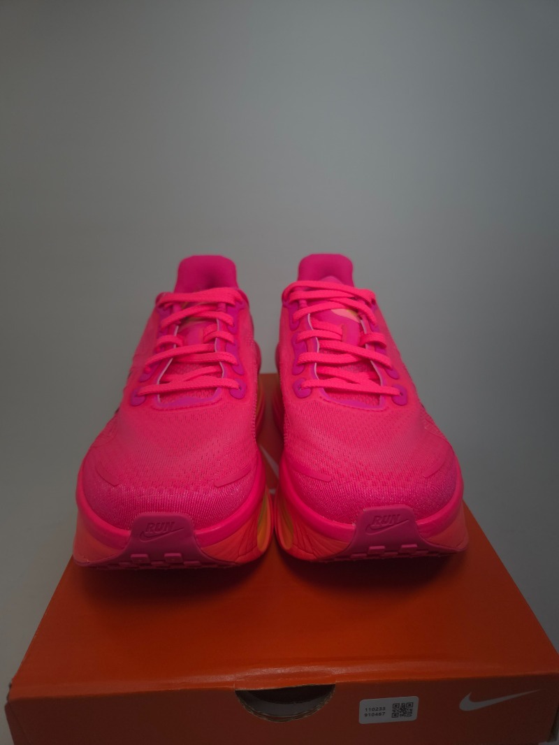 Foto 4 de Nike Vomero Premium Hyper Pink Black — 37.5, Novo