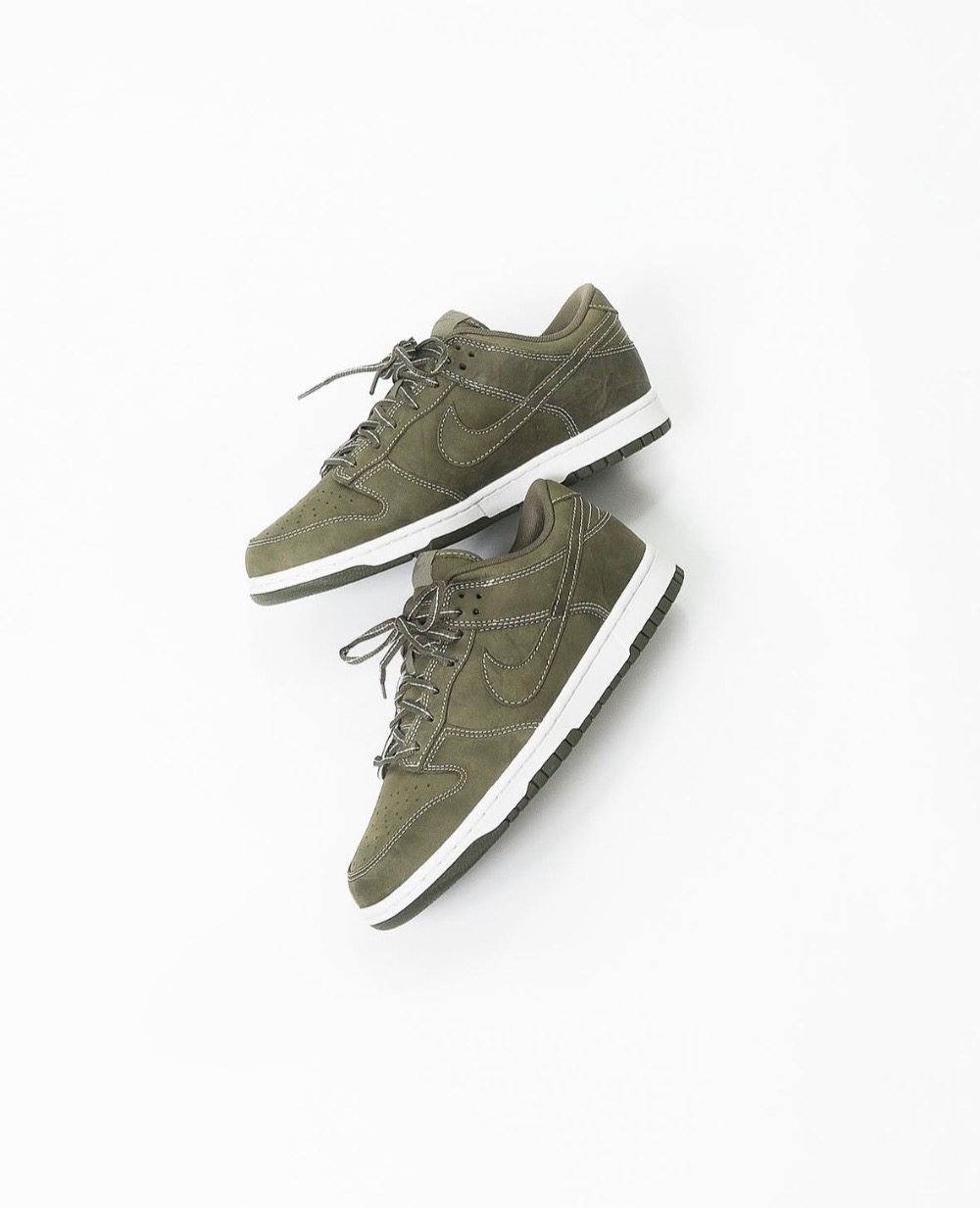 Nike Dunk Low Medium Olive Summit White — 42.5, Novo
