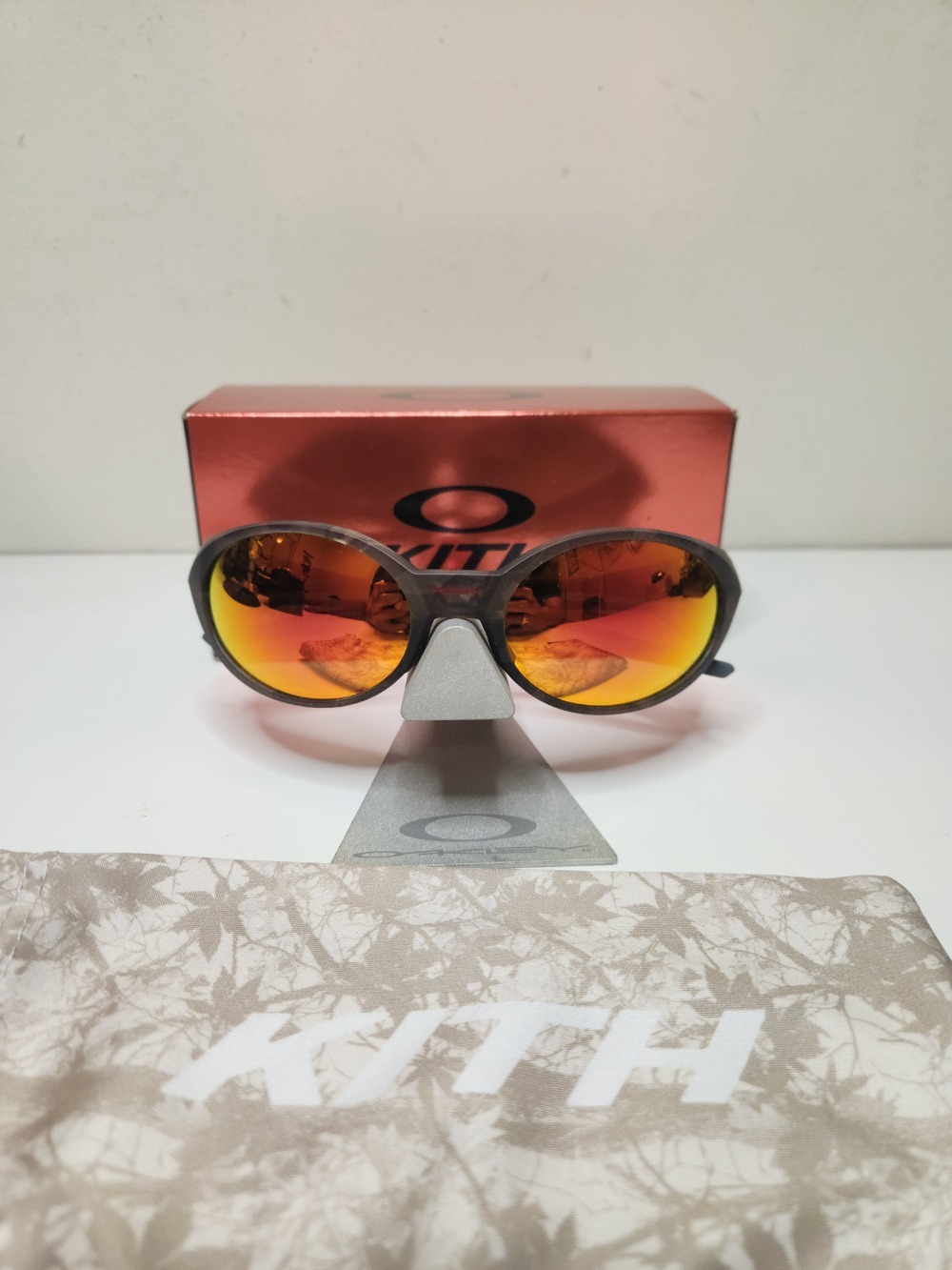 Kith x Oakley Eye Jacket Redux Sandrift — Único, Novo