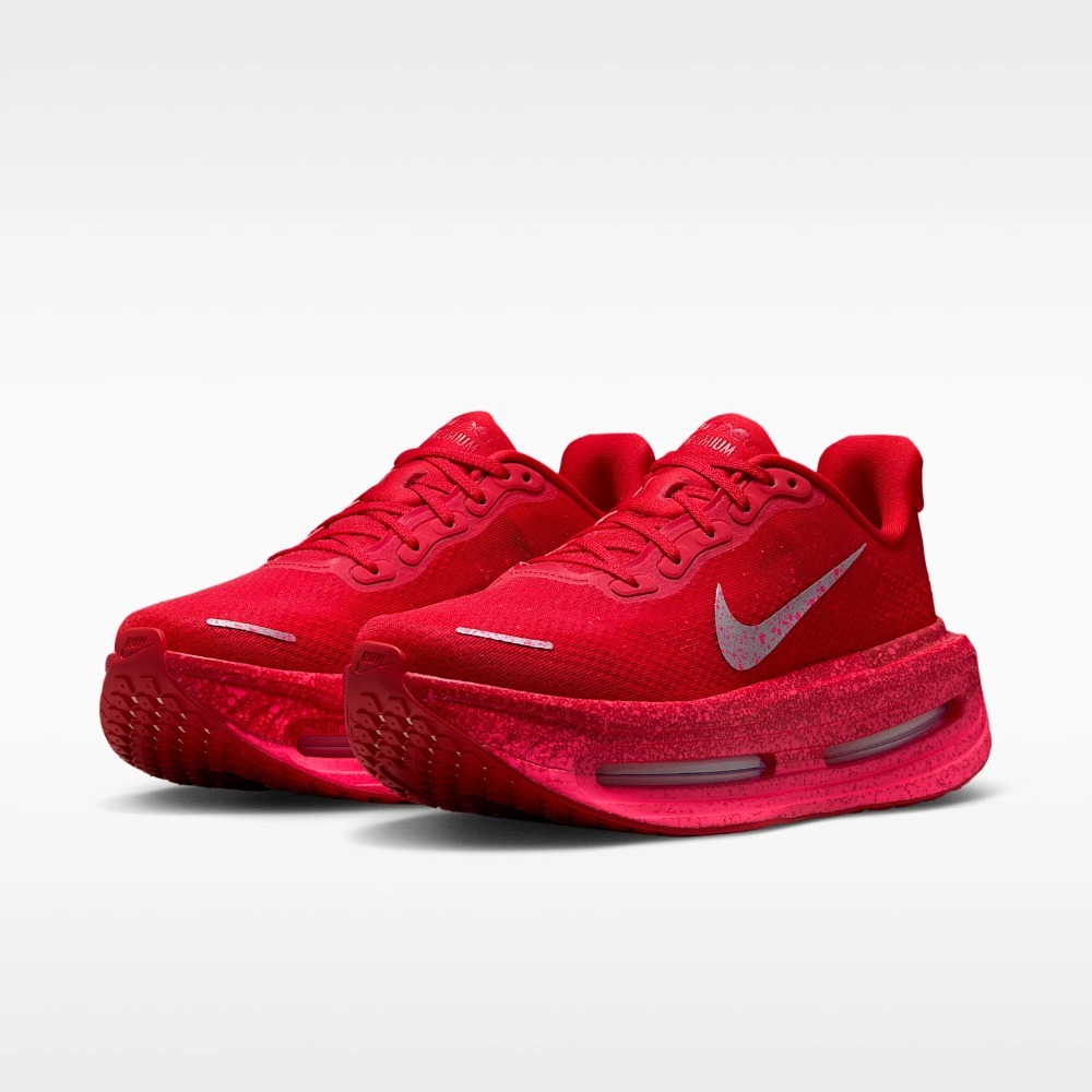Nike Vomero Premium University Red Hyper Pink — 40, Novo