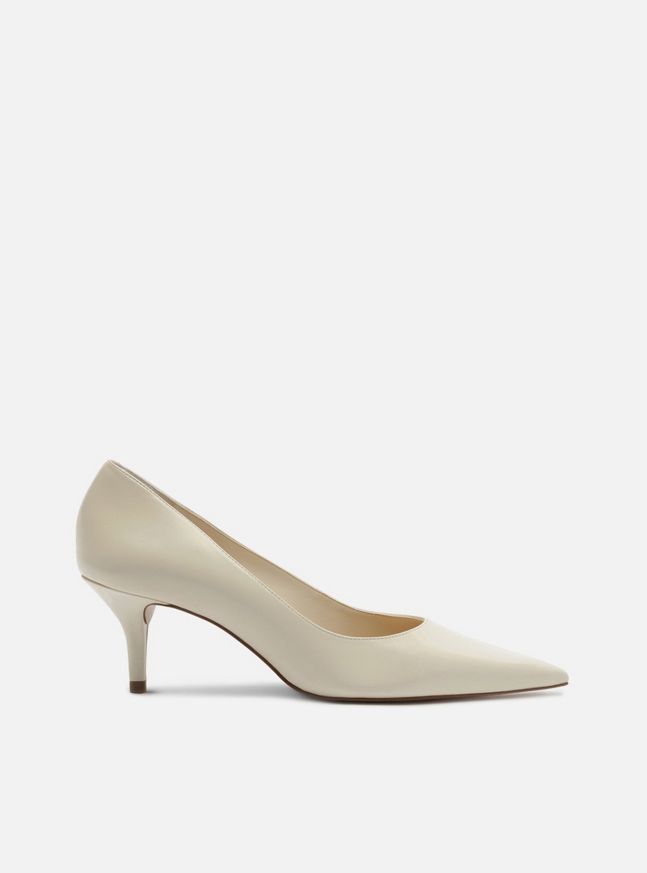 Scarpin Branca Couro Salto Fino Essencial 60