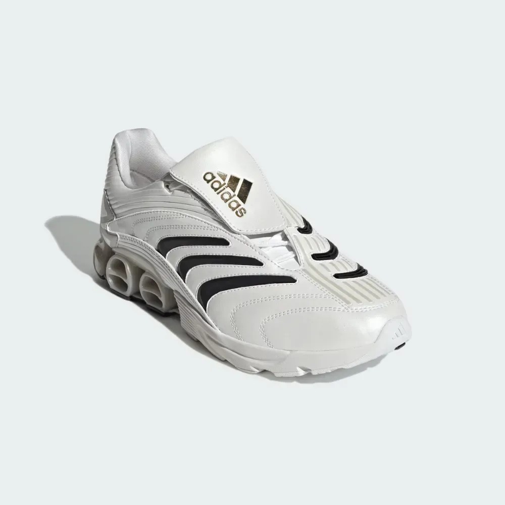 adidas Predator Megaride Cloud White Core Black Gold Metallic — 34 / 35 / 36 / 37 / 38 / 39 / 39.5 / 40 / 40.5 / 41 / 42 / 43.5, Novo