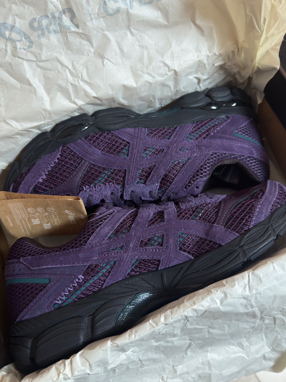 Carnan x Asics Gel-Cumulus 16 Path II — 44, Novo